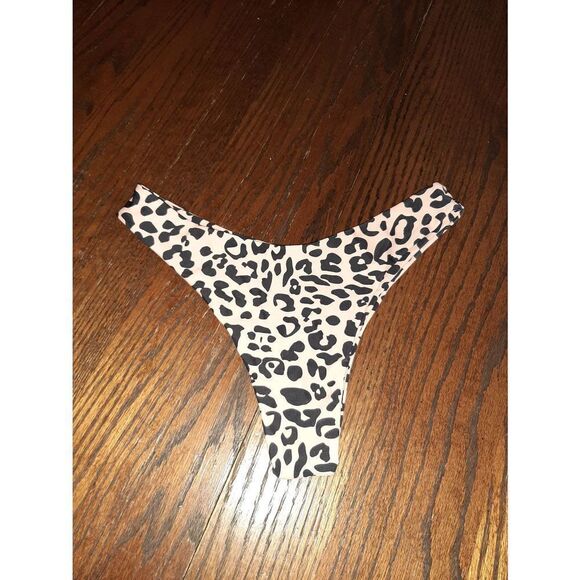 New Medium Size 6 Zaful Cheetah Leopard Print Cheeky Ruffle Bikini - Picture 5 of 5